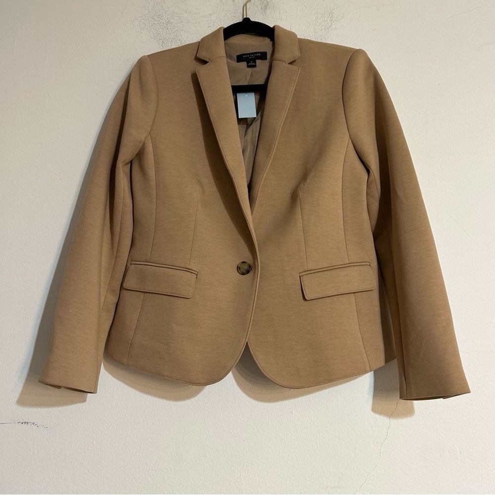Ann Taylor The Petite One Button Blazer Double Knit Tan 6P Work Office Travel